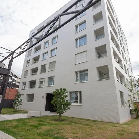 Blueground 7 Furnished Close To Offices Prg-27 Apartament